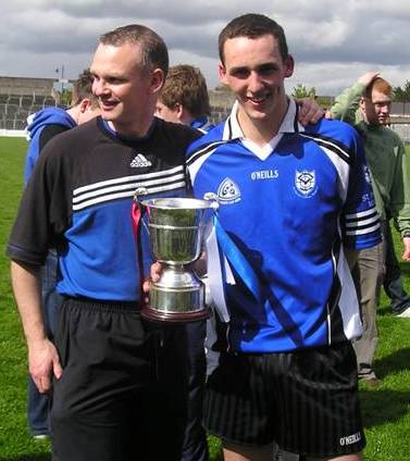 James-with-OKeefe-Cup-winning-captain-Sam-Dodds-in-20061